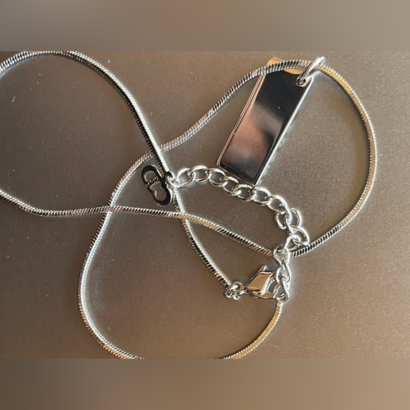 🔗 C💕D💕 #2 Necklace - Picture 7 of 16